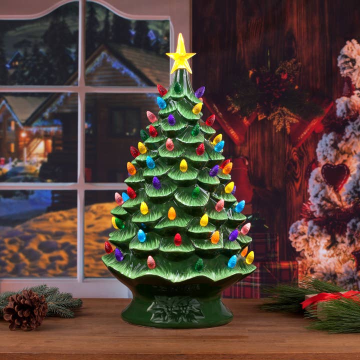 Mr. Christmas - Wholesale Christmas Decoration - 24" Nostalgic Tree - Green