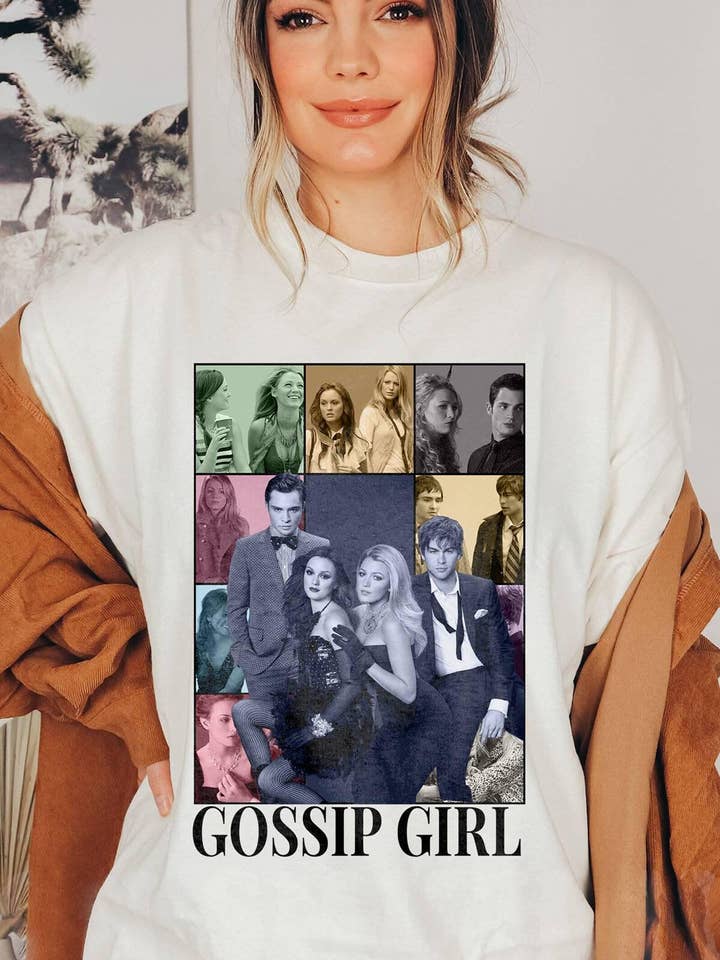 TheKingShirt - Wholesale Graphic Sweatshirt - Women's - Gossip Girl Blair Waldorf Vintage Tour Shirt1