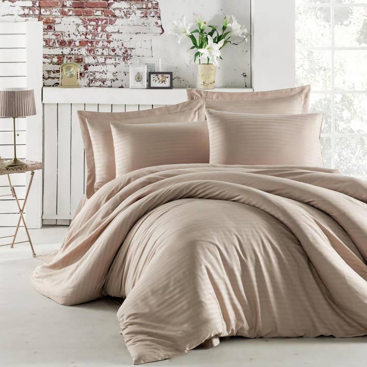VAKUR HOME - Wholesale Bedding Set - Cotton Bedding | Satin Duvet Cover | 6-piece with Box5