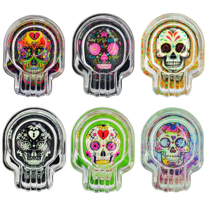 Novelty Brands - Wholesale Ashtray - Smokezilla Glow In Dark Glass Skull Ashtray - 6/Display1