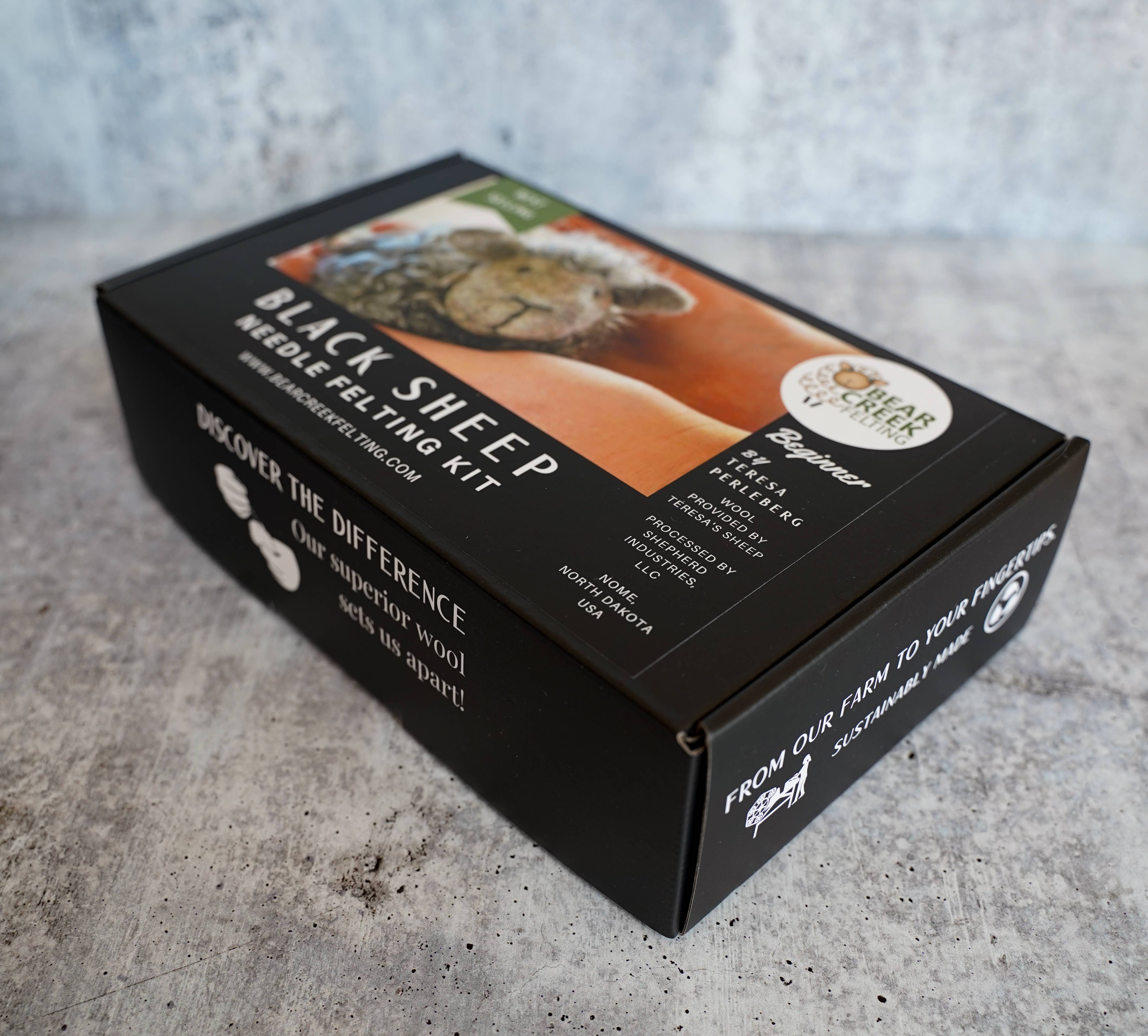 Bear Creek Felting - Wholesale Craft Sewing Kit - Black Sheep Needle Felting Kit6