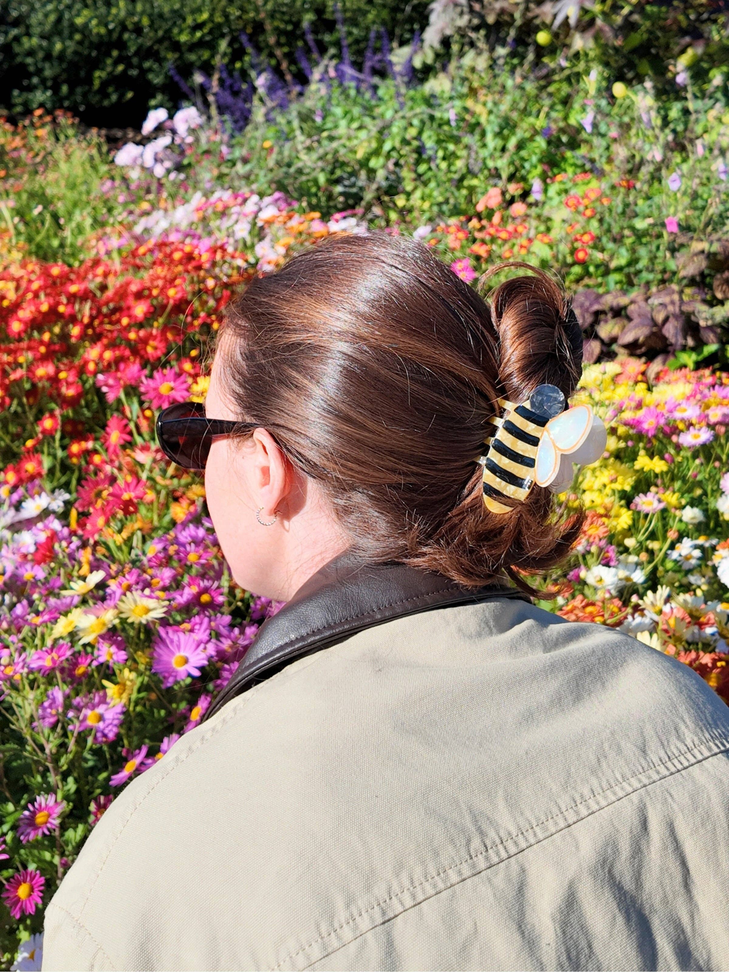 Solar Eclipse - Wholesale Hair Clip - Women's - Hand-painted Bee Claw Hair Clip | Eco-Friendly1