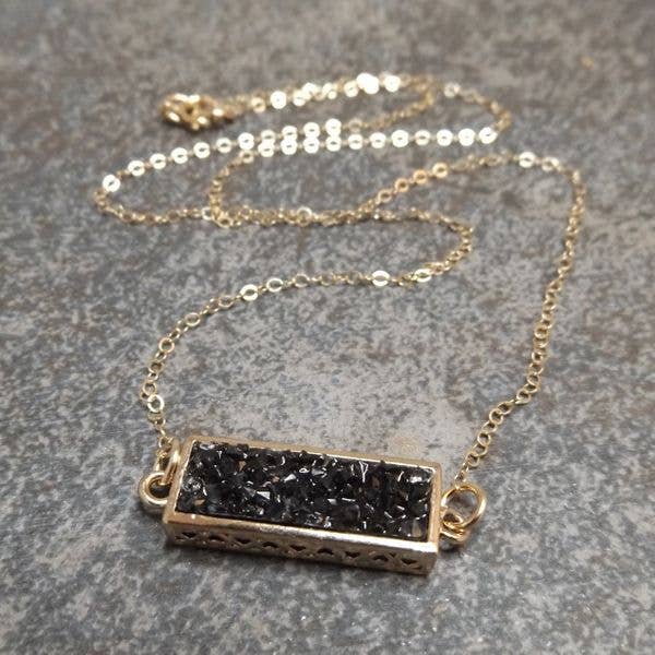 Felicity Jewelry Designs - Wholesale Pendant/Charm Necklace - Bijoux - Druzy and Gold Necklace1