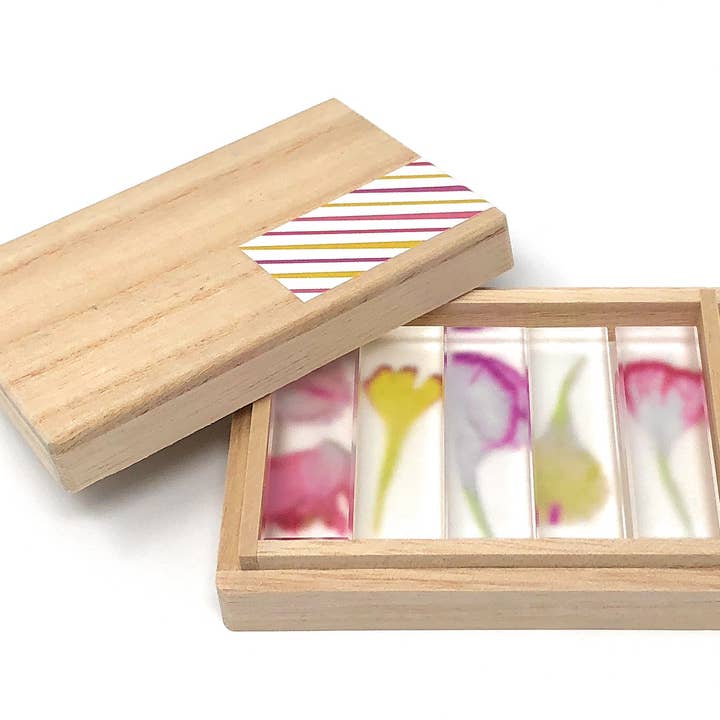 Chopstick/Cutlery Rest Japanese Gift (Set of 5) - Carnation for wholesale by COEL Commerce Connect Inc.