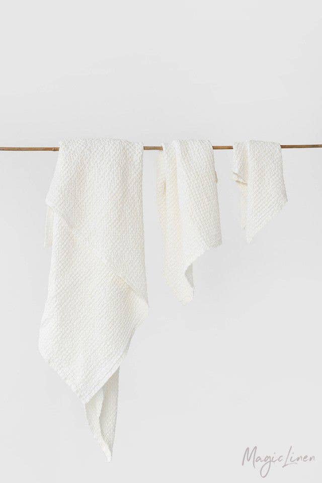 MagicLinen (We handle U.S. import procedures for you) - Wholesale Towel Set - Waffle linen towel set in various colors0