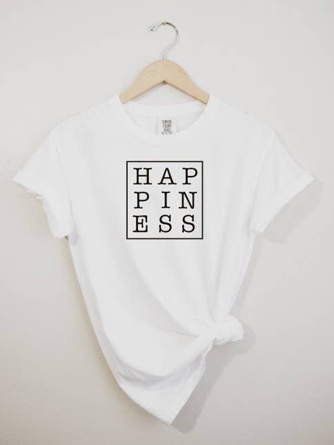 T-shirt Happiness pour la vente par On the Cuff