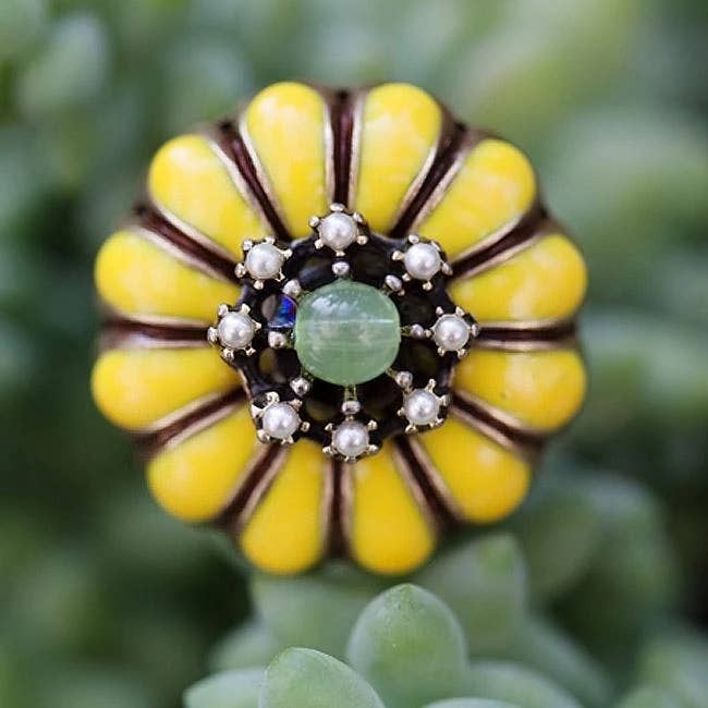 Sweet Romance Jewelry – wholesale Cocktail/Statement Ring – Gul Ringblomma Blomma Ring