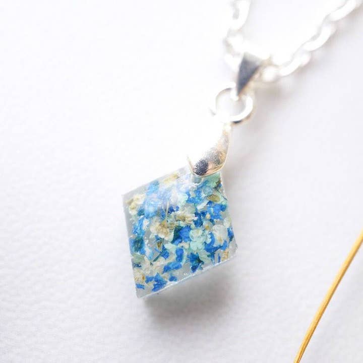 Diamond in Blues Real Dried Flowers in Resin Necklace for wholesale by Ann + Joy