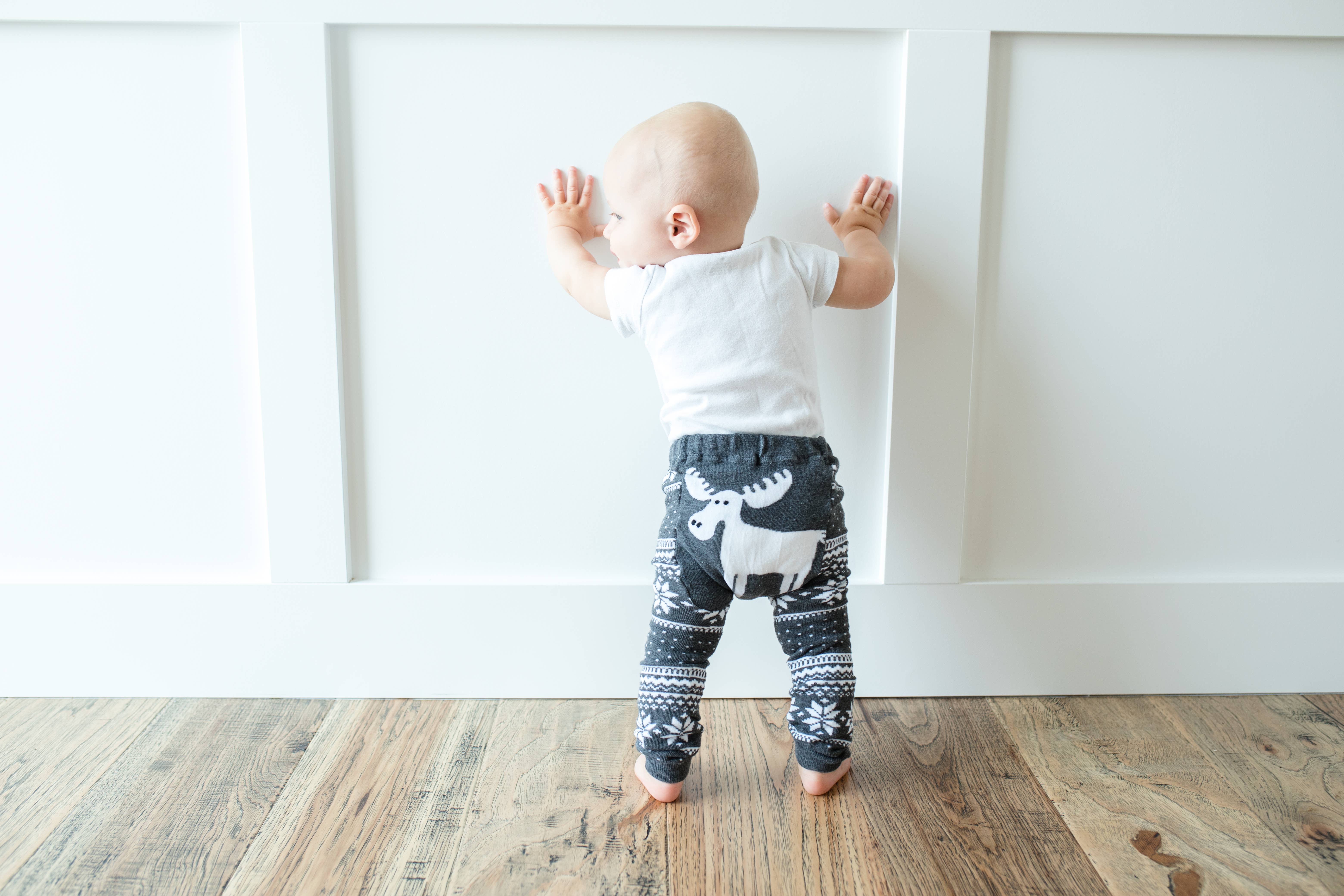 Doodle Pants – wholesale Fashion leggings – kids – Gray Winter Moose Cotton Baby and Toddler Leggings