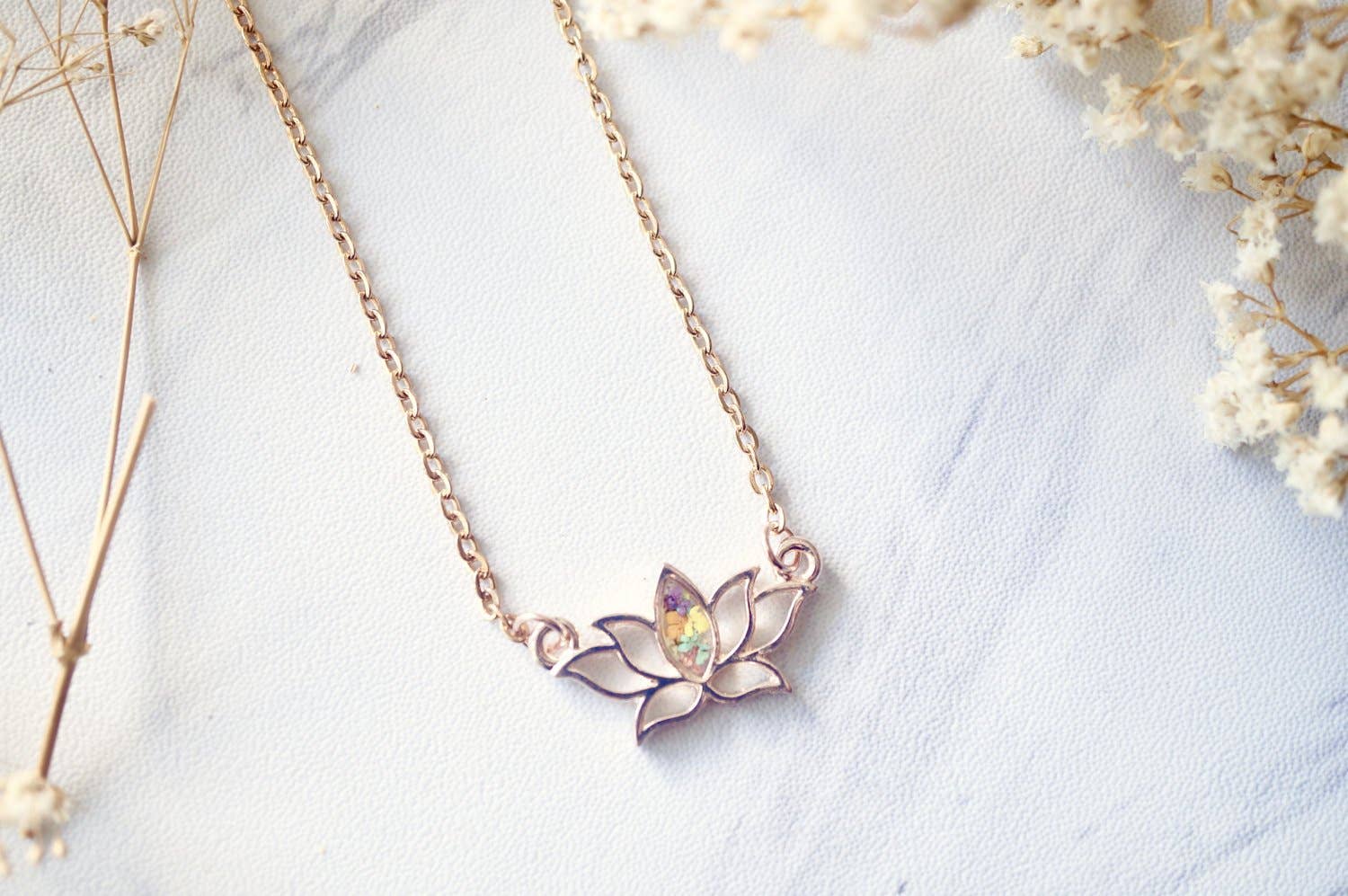 Ann + Joy - Wholesale Pendant/Charm Necklace - Rose Gold Lotus Flower Real Pressed Flowers and Resin Necklace1