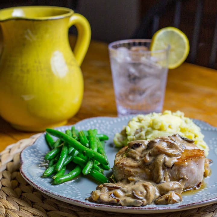 Cheshire Pork - Vente Porc - Côtelettes de porc désossées, 2 côtelettes de 8oz3