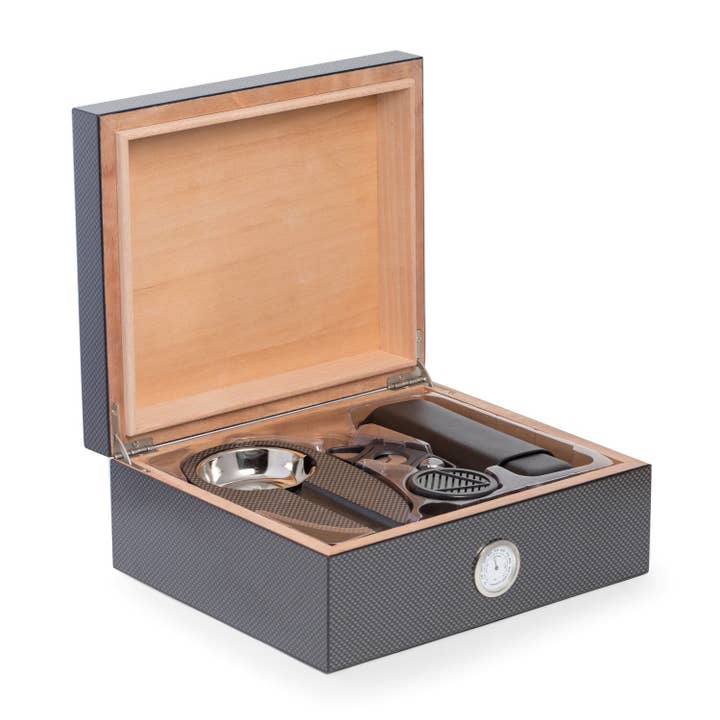BeyBerk International - Wholesale Humidor/Cigar Accessory - "Carbon Fiber" Humidor Set1