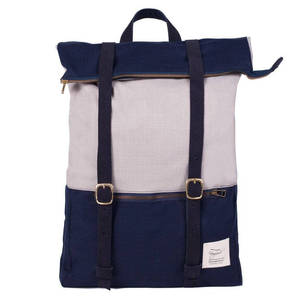vooguish - Wholesale Backpack - Unisex - Carver Signature Backpack0