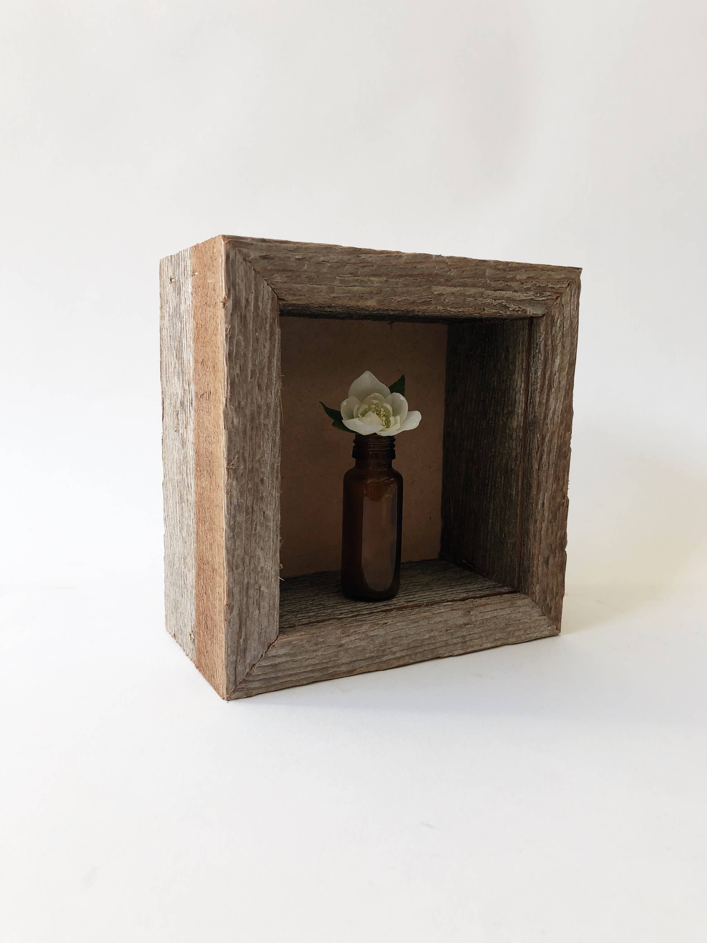 Alibi Interiors - Wholesale Picture Frame - Reclaimed Wood Shadow Box Picture Frame 5x51