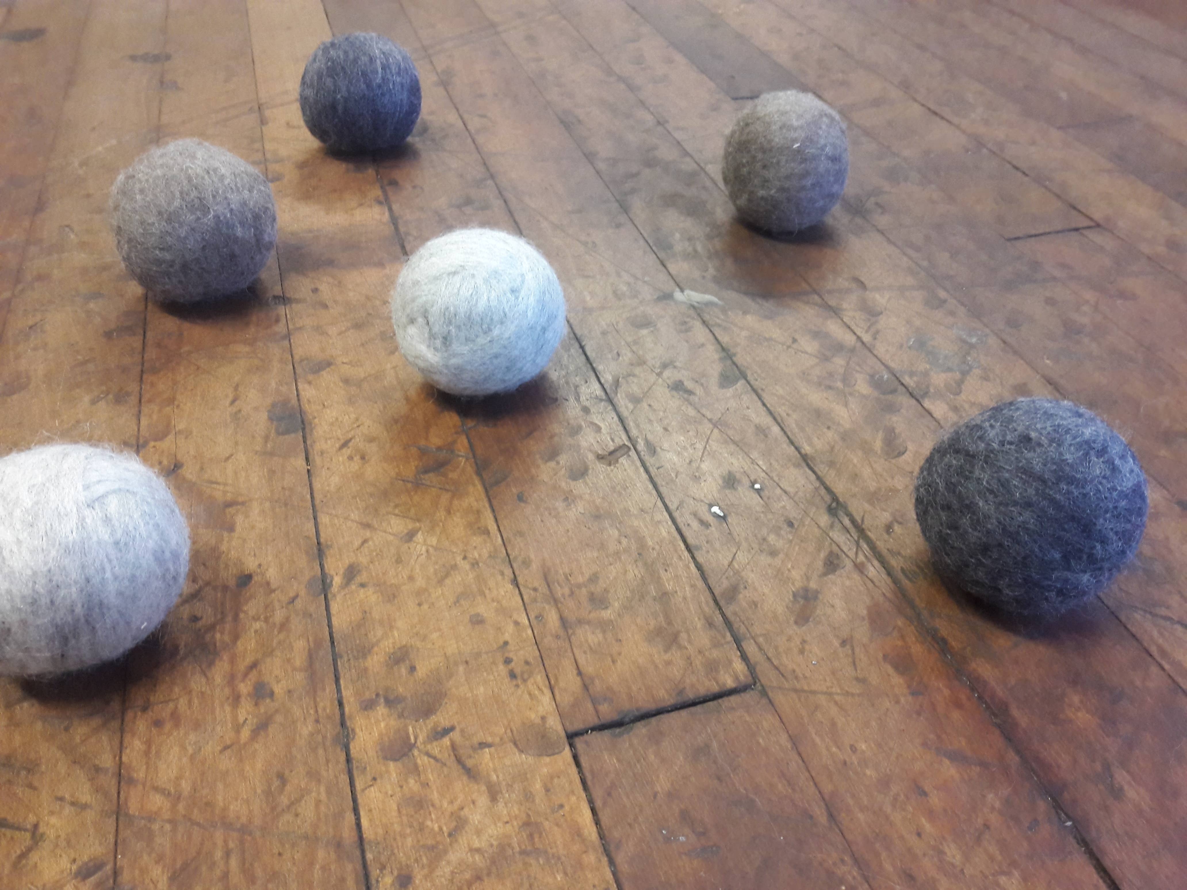 Bog Berry Dryer Balls - Wholesale Dryer Balls - Greys Assortment - set of 6 wool dryer balls zero waste2