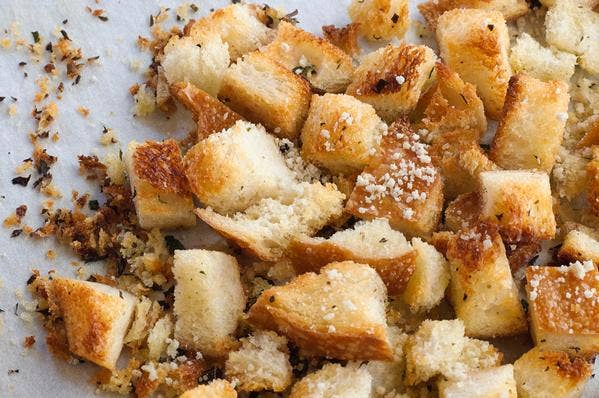 Salinity Finishing Salt - Wholesale Salt - Jar -Black Garlic2