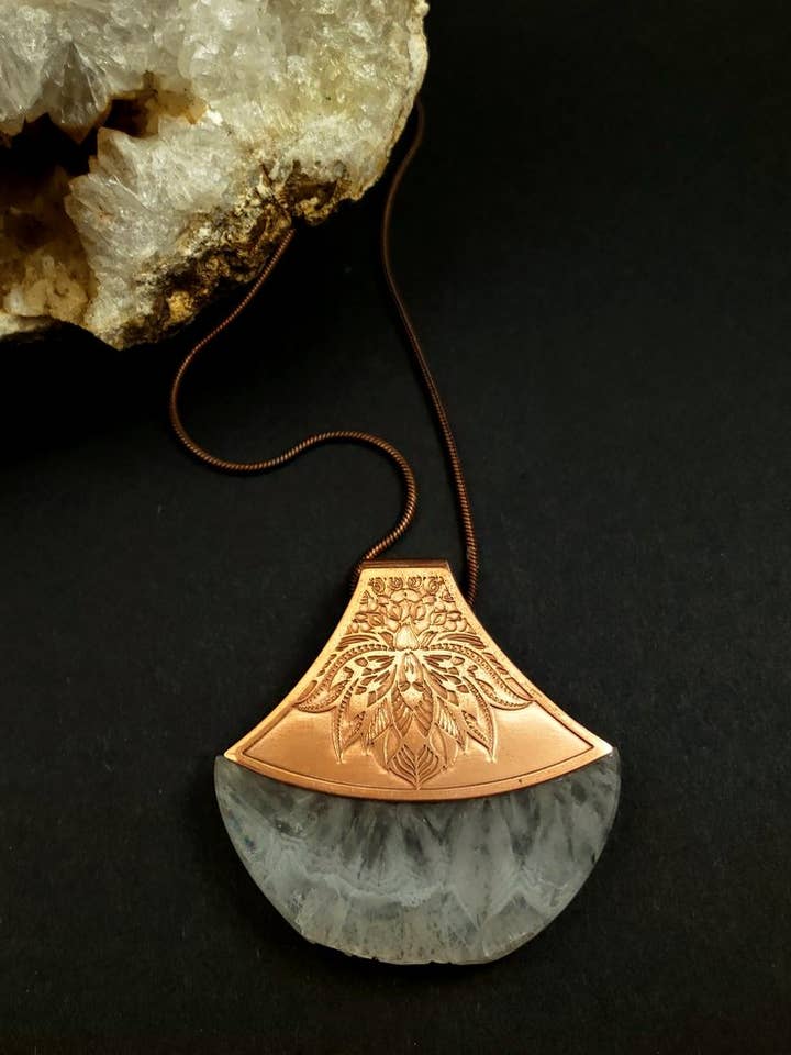 Stalactyte kvarts Talisman för wholesale av House Of Tenebris