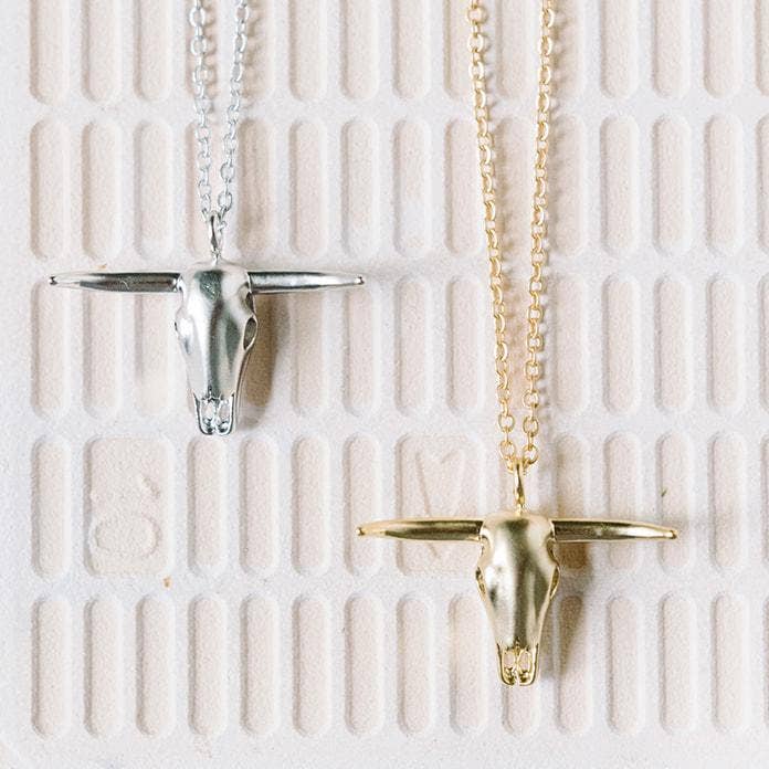 Steer Cow Skull halskæde dyr, gård, gavegivning, lagdeling for engroshandel hos Rebecca Accessories LLC