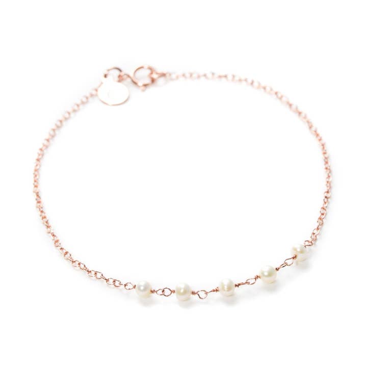 Strand Bracelet - Rose Gold with White Freshwater Pearl for wholesale by Applepear Handcrafted Jewelry