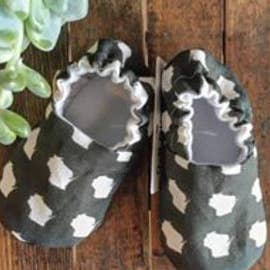 Weepereas - Wholesale Booties - Baby - Wisconsin Love Baby Shoes