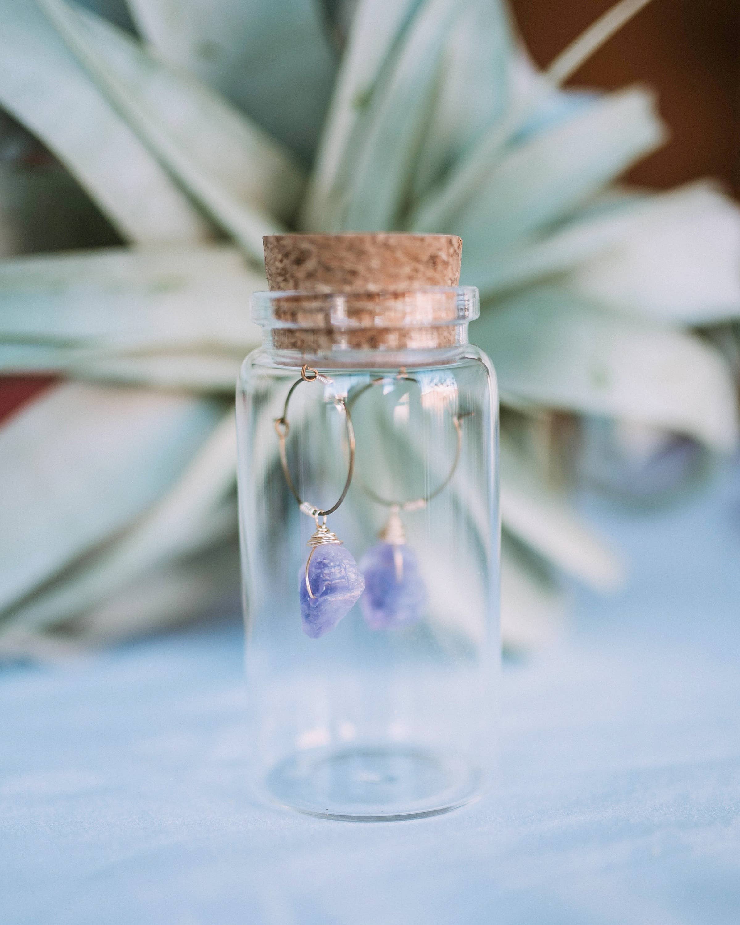 Elise Marie DeSigns - Wholesale Hangende/ronde oorbellen - Oorring van onbewerkt steen | Boho-oorringen van onbewerkt kristalsteen2