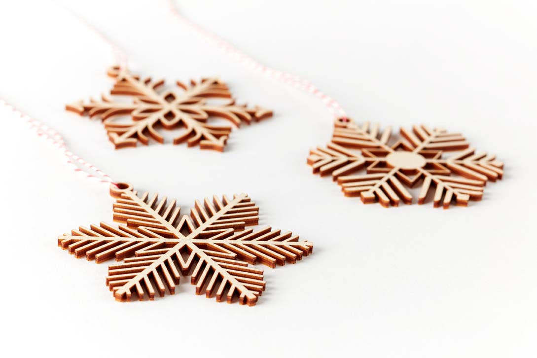 Light + Paper - Wholesale Ornament Set - Delicate Snowflake Wooden Ornaments2