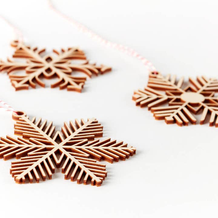 Light + Paper - Wholesale Ornament Set - Delicate Snowflake Wooden Ornaments2