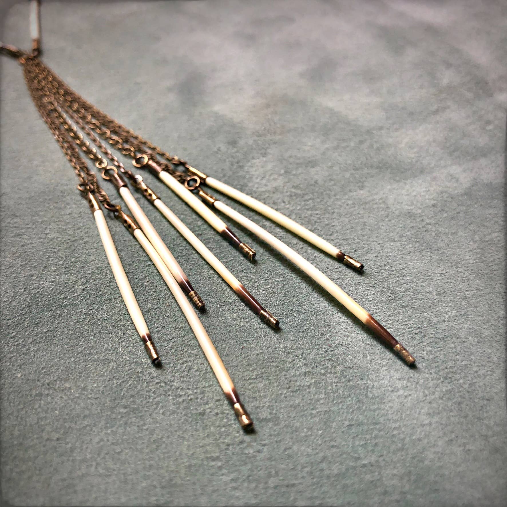 ASTALI – wholesale Pendant/charm necklace – Porcupine Quill Fringe Necklace, Black/Brown & Ivory/White4