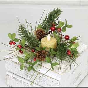 Honey and Me - Wholesale Wreath - Red Christmas Bulb Small Candle Ring