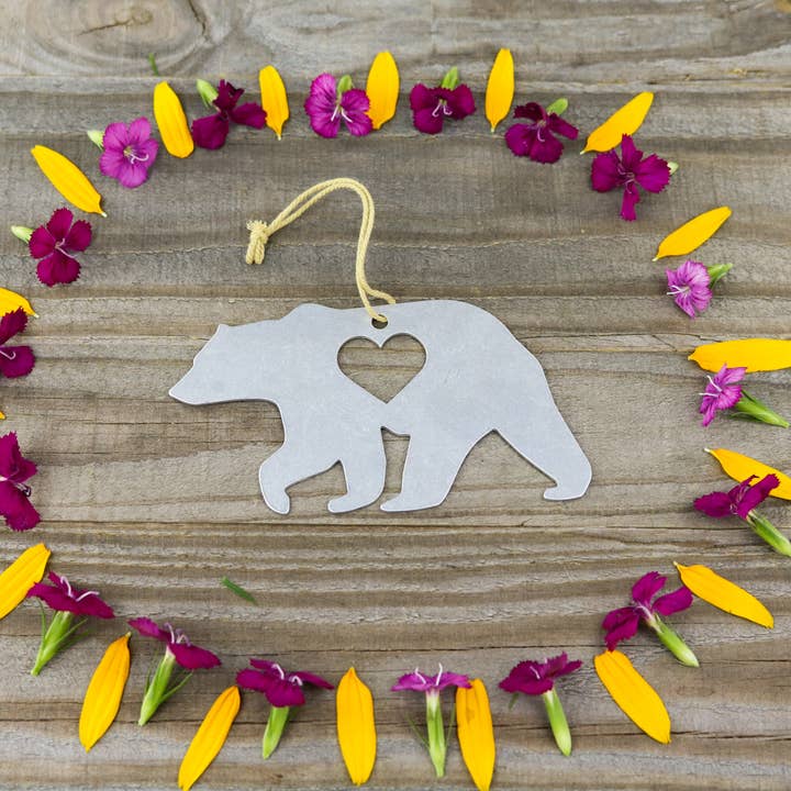 Iron Maid Art - Wholesale Ornament - Bear Metal Holiday Gift Christmas Ornament Animal Hiking6