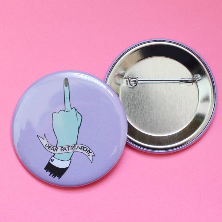 Jumbo Dear Patriarchy Bouton 2,25 Pouce | Violet pour la vente par Midge Blitz