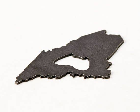 Iron Maid Art – wholesale Flask-/vinöppnare – Maine återvunnet stål flasköppnare3
