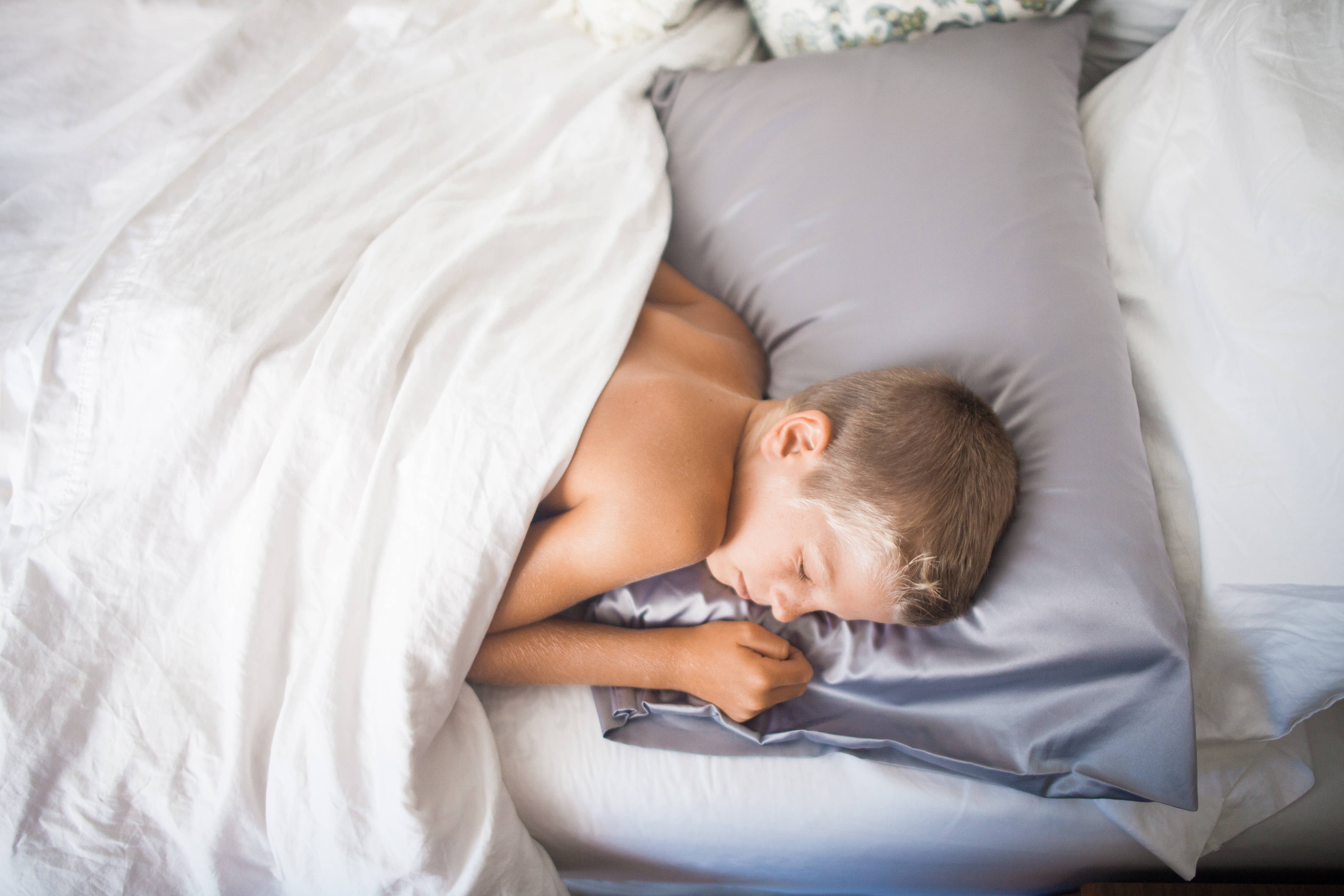 Madison and White - Wholesale Bedding Pillowcase/Sham - Kids & Baby - Easy Mornings Pillowcase - Charcoal Grey1