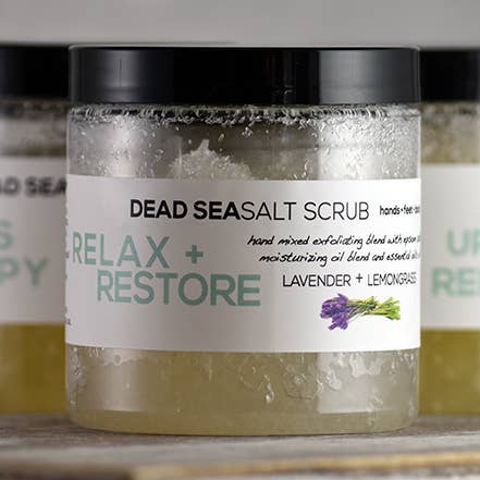 Relax + Restore Gommage pour le corps pour la vente par Lilypad Boutique