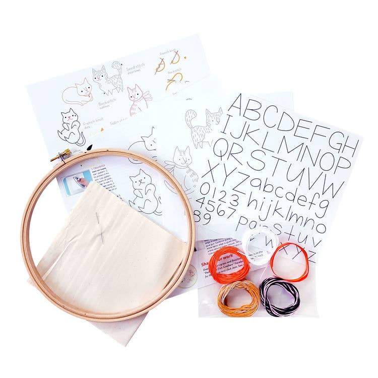 Penguin & Fish – Großhandel Kreuzstich-/Stickzubehör – Kätzchen 8" Stickpackung2