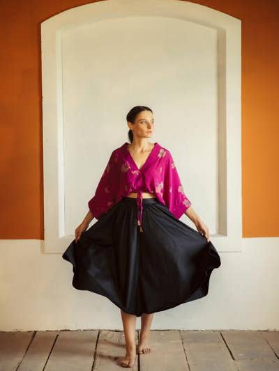 Annahmol - Wholesale Blouse - Women's - Vintage Silk Kimono Top: Free Size: BEST SELLERĀ : OOAK1