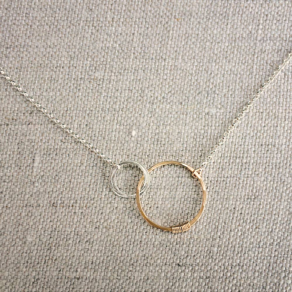 Freshie & Zero - Vente Colliers à pendentif - Collier d'amour, maillons originaux d'amour, mère et deux enfants5