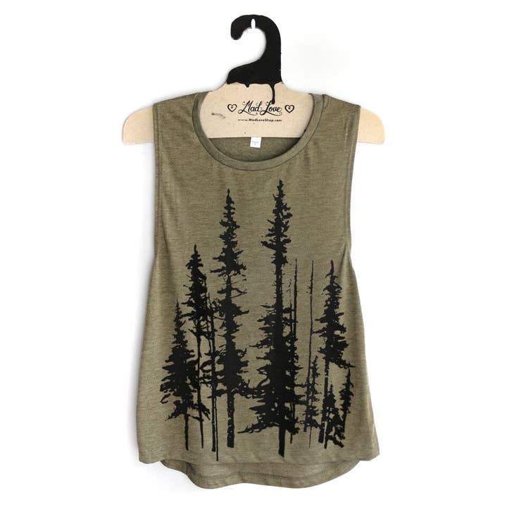 Tanque muscular Tri Blend Olive com árvores perenes por atacado de Mad Love Shop