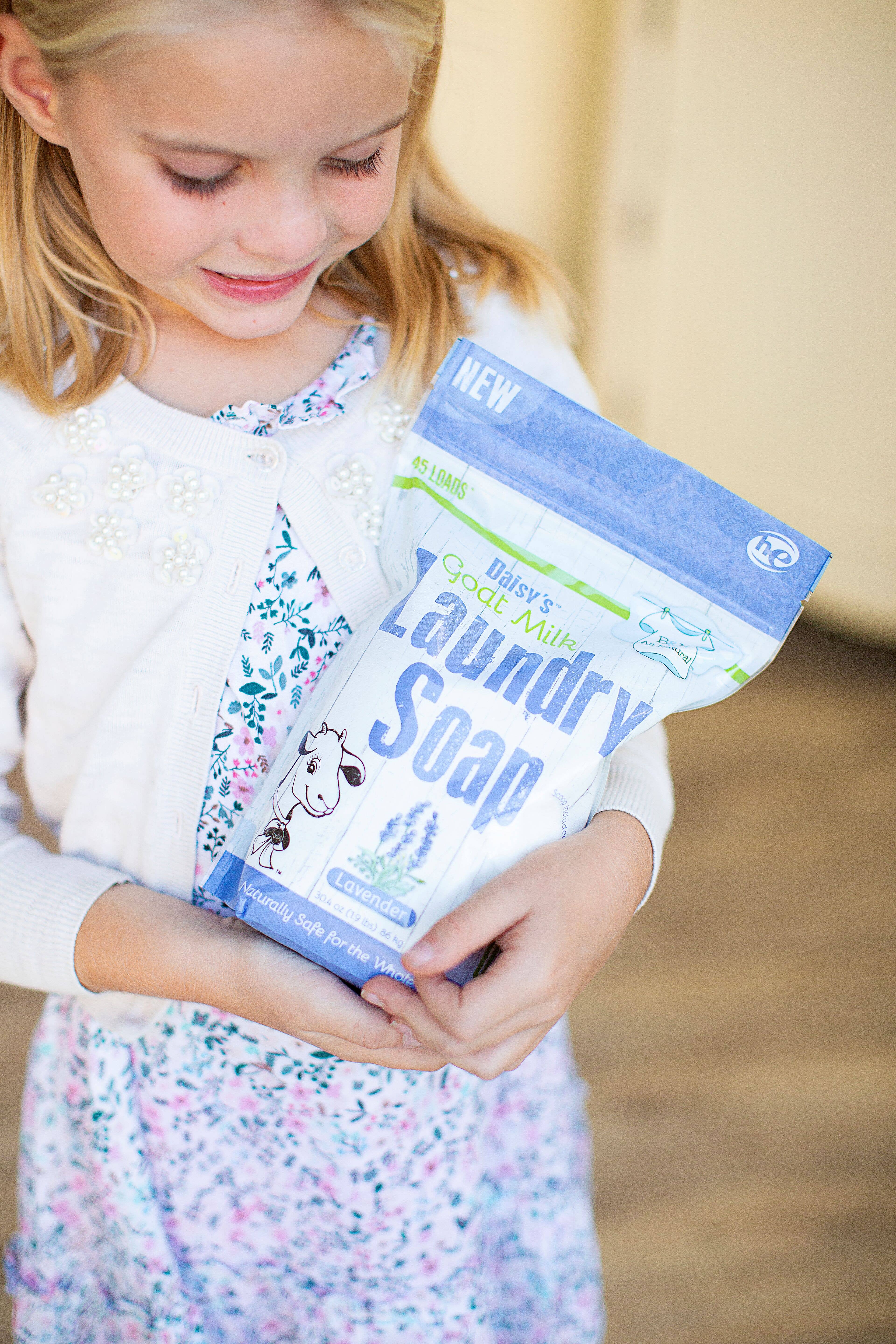 Brooke & Nora At Home - Wholesale Laundry Detergent Powder/Pods - 45 Load Powder Detergent - Lavender2