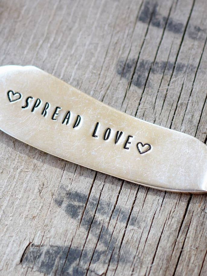 Faca de manteiga com gravação 'Spread Love' por atacado de Pumpernickel and Wry