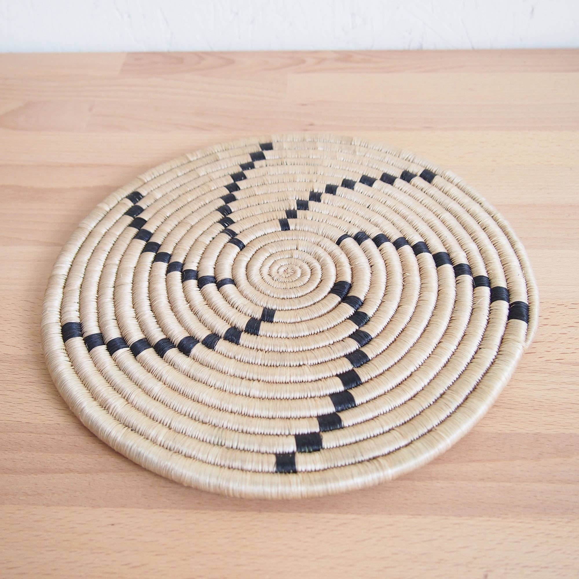Amsha - Wholesale Trivet - Tanga Trivet2