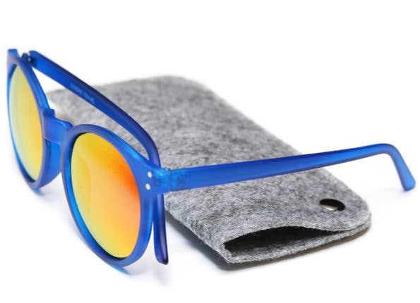Sondre Travel - Wholesale Sunglasses - Unisex - Voyage Shades | Frosted Blue0