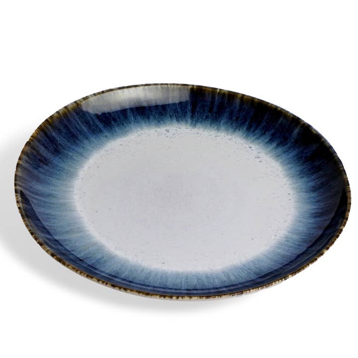 Assiette à dîner Cypress Grove pour la vente par Carmel Ceramica