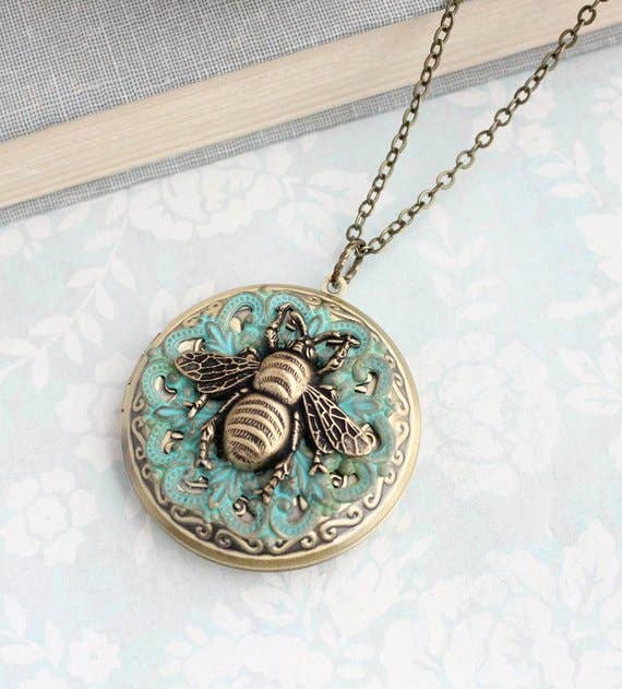 A Pocket of Posies - Wholesale Locket Necklace - Honey Bee Necklace - Large Round Locket1