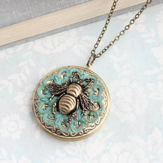 A Pocket of Posies - Wholesale Locket Necklace - Honey Bee Necklace - Large Round Locket1