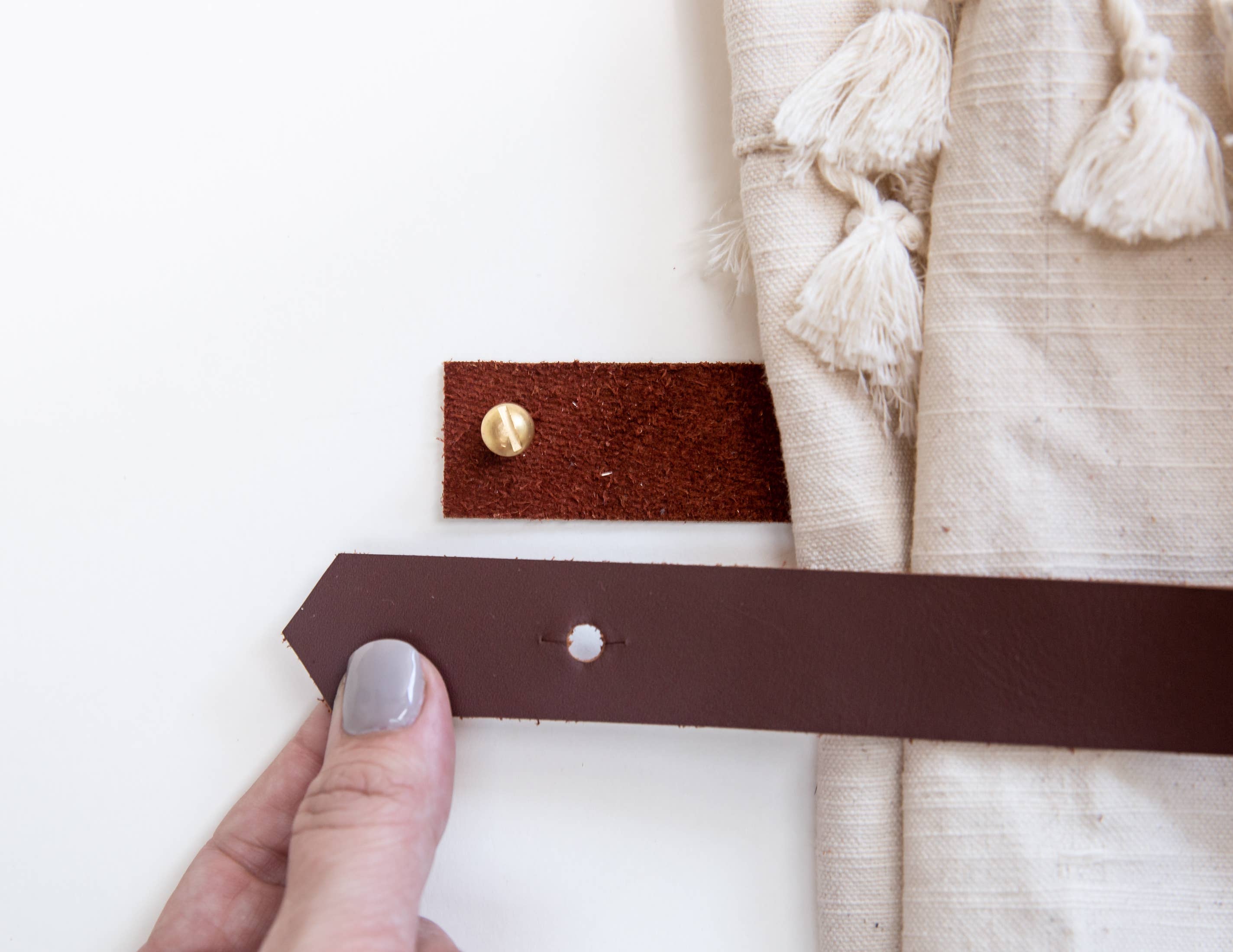 Keyaiira - Vendita all'ingrosso Fermatende - Fermatenda in pelle [V'ed End]1