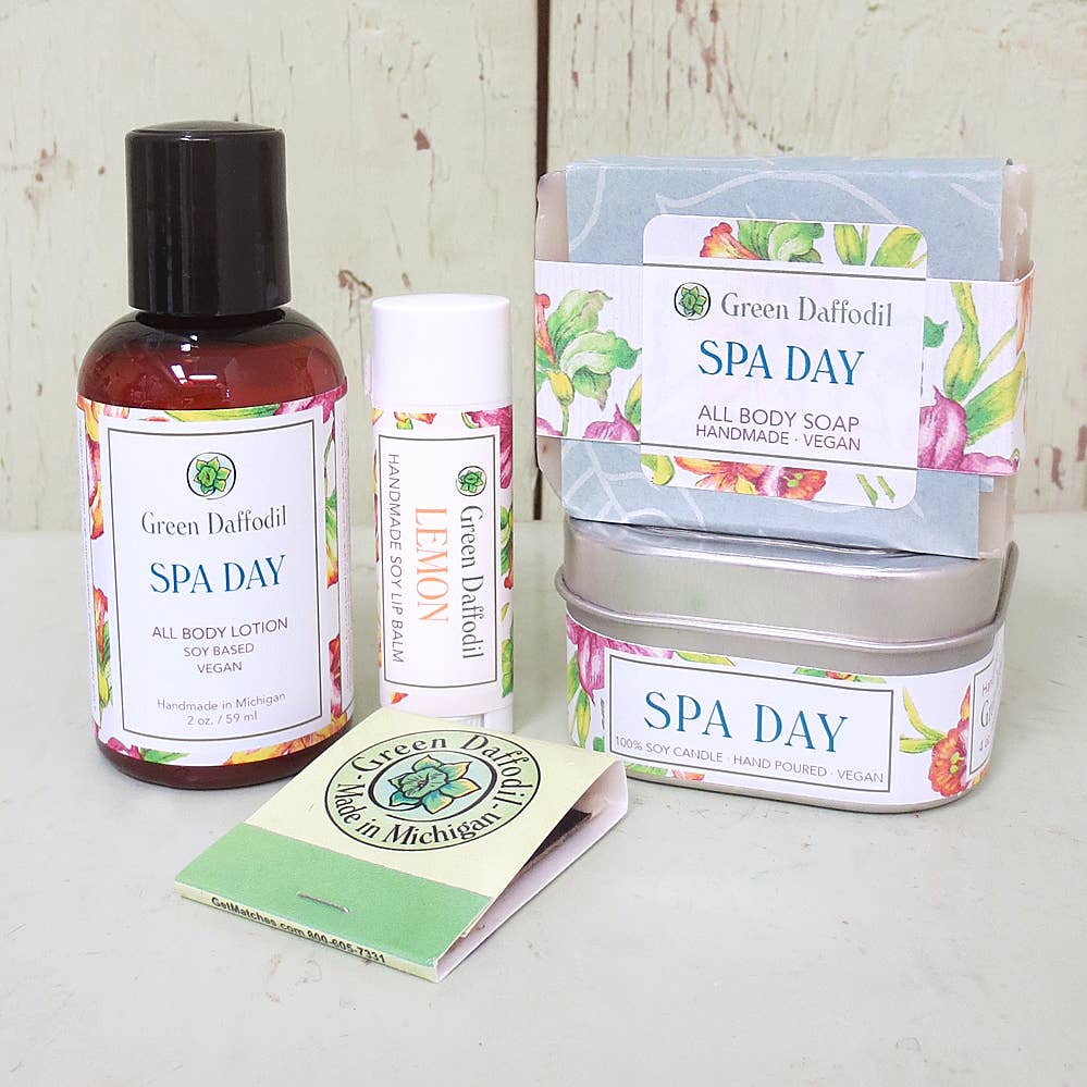 Green Daffodil Bath & Body - Wholesale Bath & Body Set - Spa Day Boxed Gift Set1