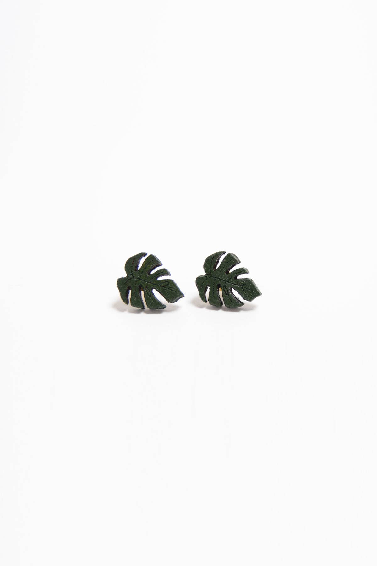 Stitch & Shutter - Wholesale Stud/Post Earrings - Monstera Studs1