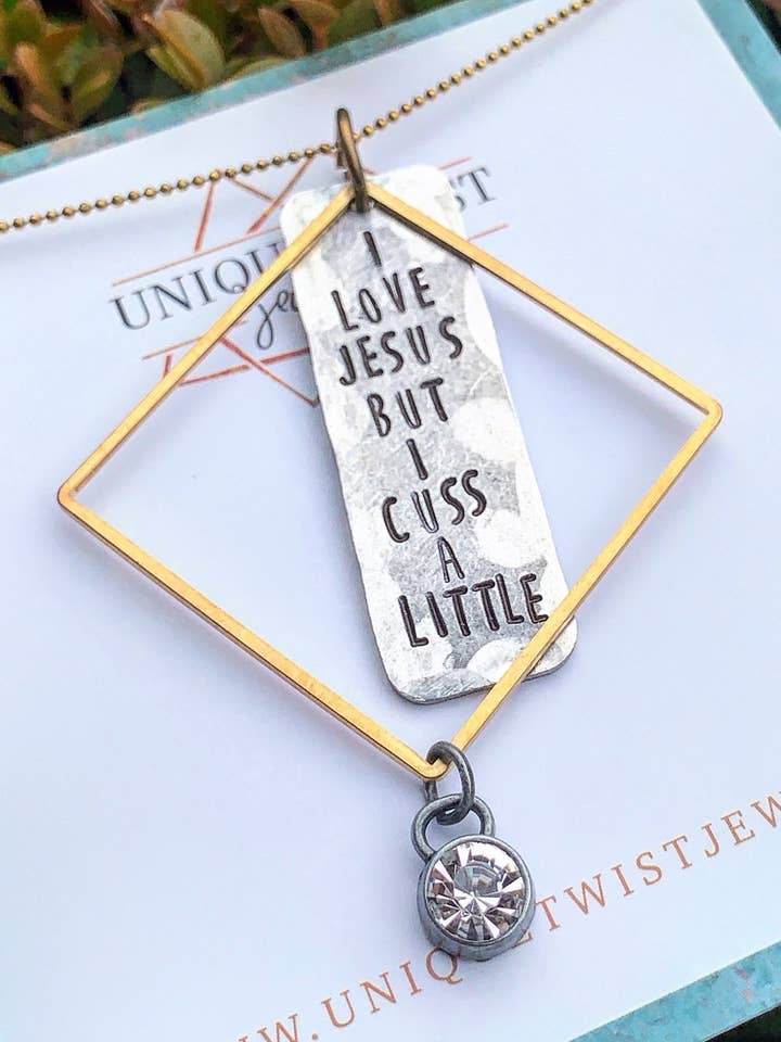 Ich liebe Jesus aber ich Cuss Eine kleine Halskette mit Anhänger für den Großhandel von Unique Twist Jewelry