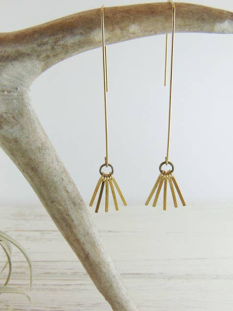 Pendientes con flecos de oro para venta al por mayor de Dynamo